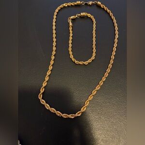 Elegant Gold-Tone Jewelry Set